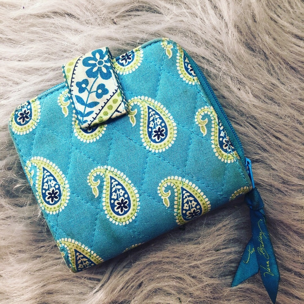 Vera Bradley wallet